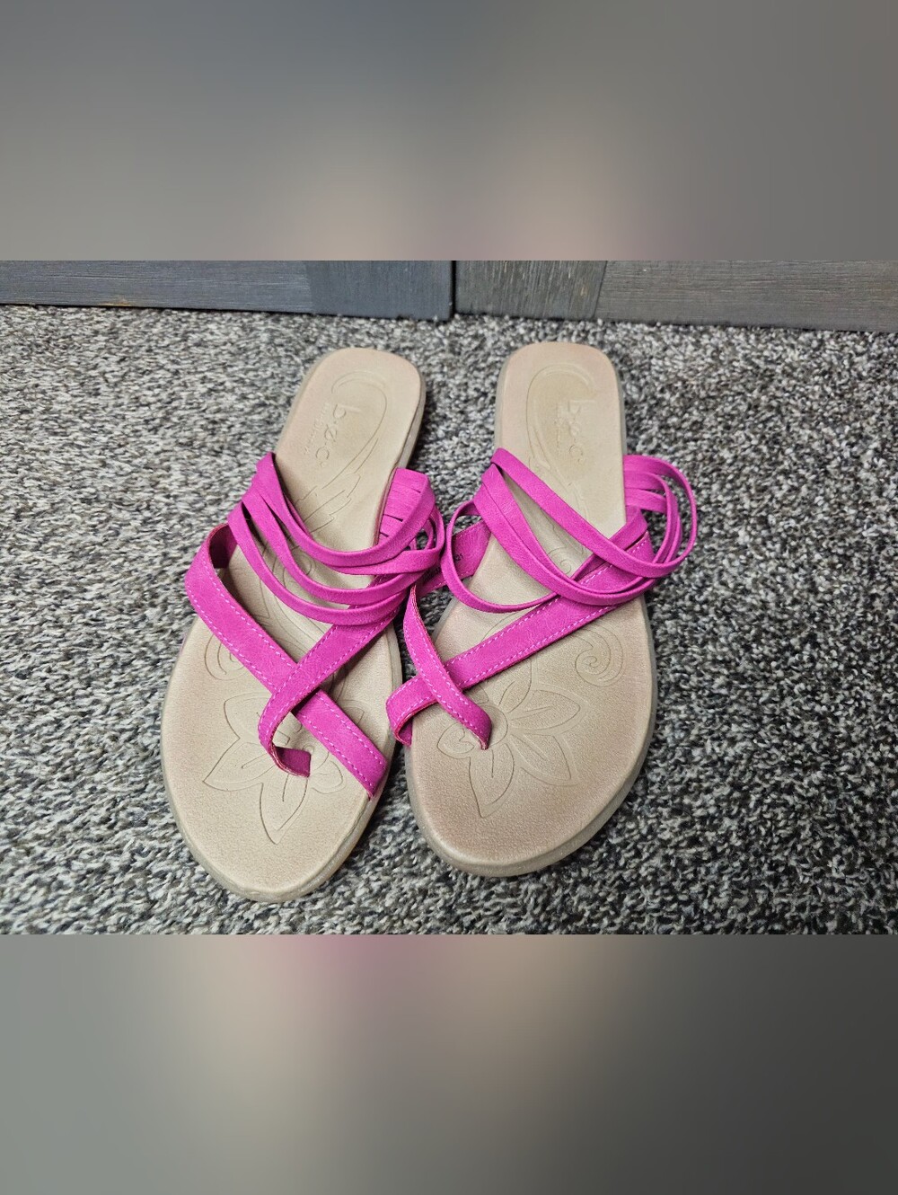 B.o.c. Women's Alisha Fuchsia Sandals sz 11